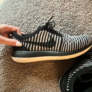 Nike Running Sneaker